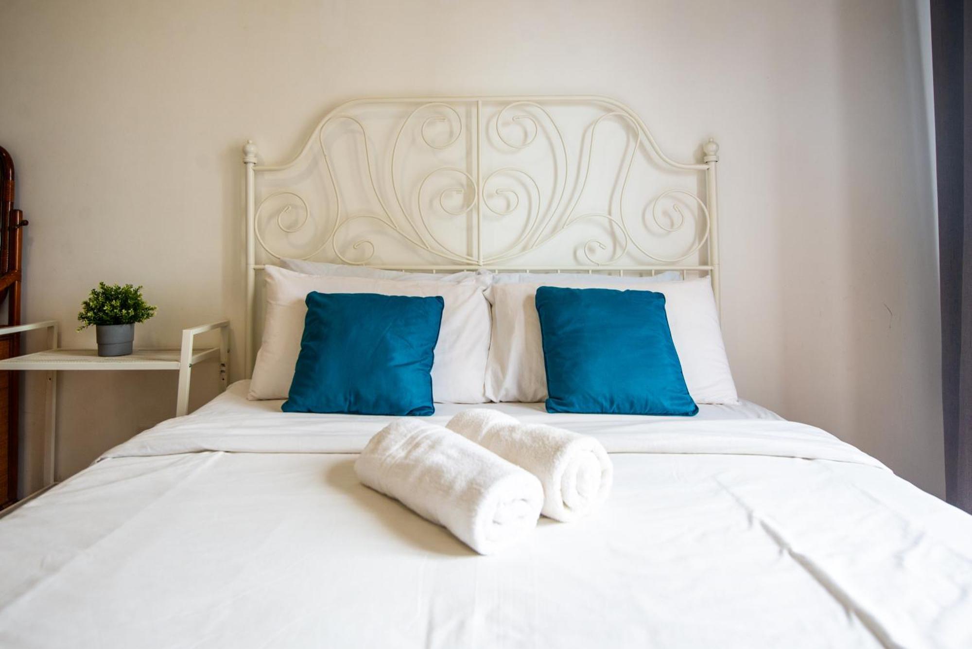 Casa Orient @ Macalister 218 ❈中路218东方之家 3Br 8Pax Διαμέρισμα Τζωρτζ Τάουν Εξωτερικό φωτογραφία